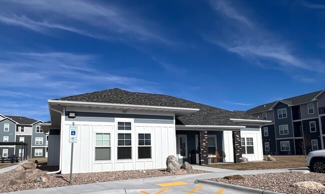 Prairie Heights Apartments