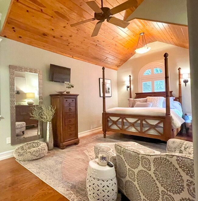 Photo - 1409 Olivia St