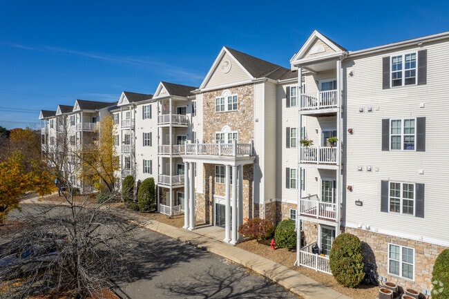 Photo - Spicket Commons Apartments