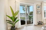2 Bed / 1 Bath