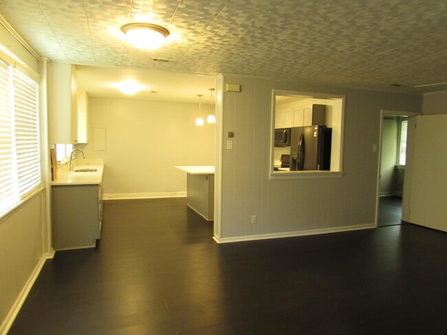 Photo - 1811 Pennsylvania Ave