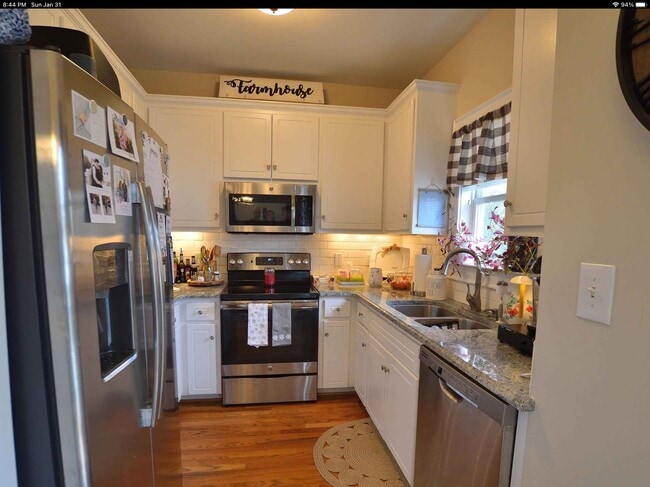 All appliances furnished - 1001 Garden Gate Dr