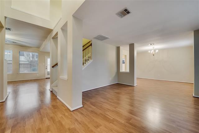 Photo - 2429 Ravenhurst Dr