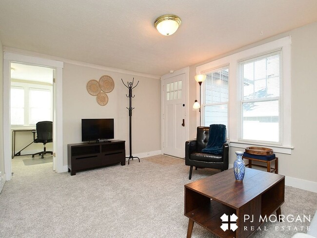 Photo - 5022I Unit B