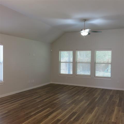 Photo - 2811 Willow Ln