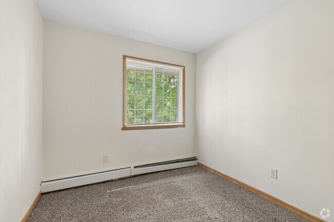 3BR, 1.5BA - 1,300SF - Bedroom