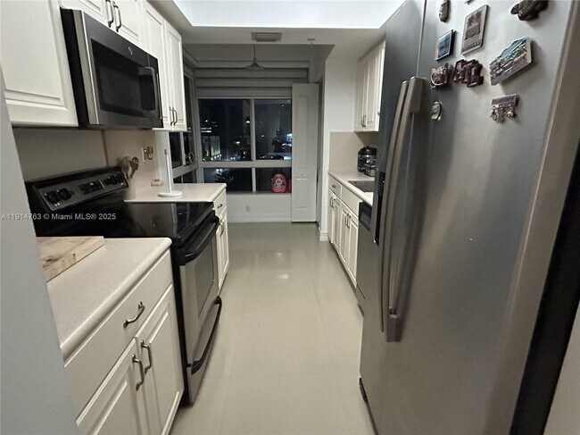 Photo - 2501 Douglas Rd Unit 503