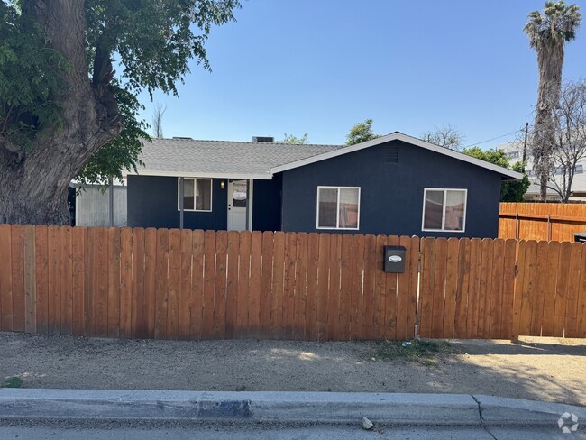 Building Photo - 3305 San Dimas St Rental