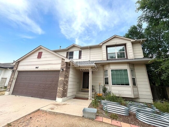 Photo - 1067 Clogger Ln