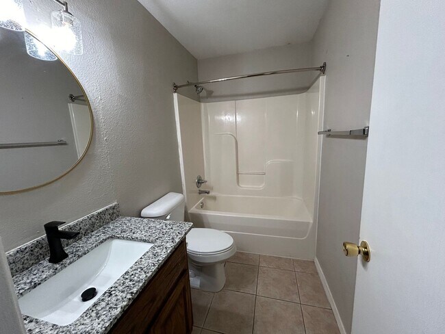 1598 Tolleson Loop Unit 1598 Tolleson Loop B
