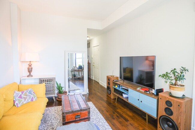 Photo - 2341 W Charleston St Unit 3