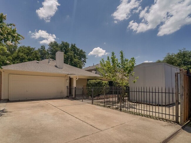 Photo - 17004 Bishopsgate Dr