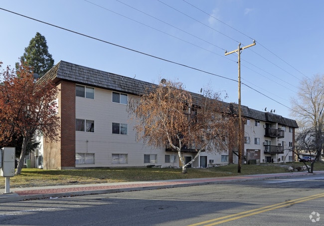 Terr Green Bldg 1