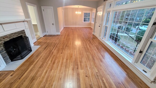 Photo - 625 Sunset Dr