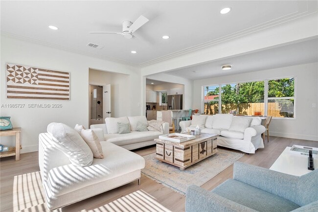 Photo - 10801 Peachtree Dr