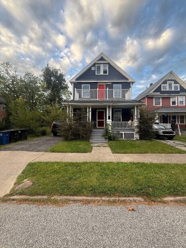 9919 Stoughton Ave Unit 2