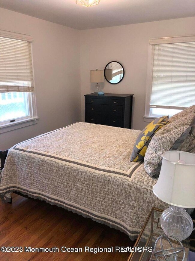 Photo - 2113 Edgewood Pl