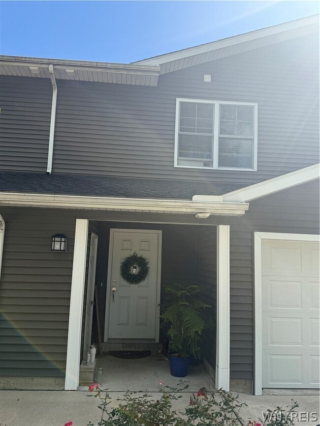 48 Roger Chaffee Dr