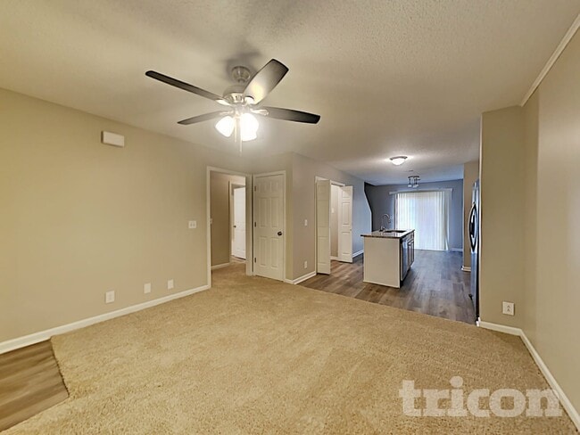 Photo - 5020 Boyd Dr