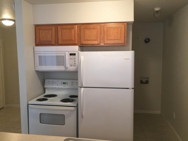 Photo - 1902 Sandy Ct