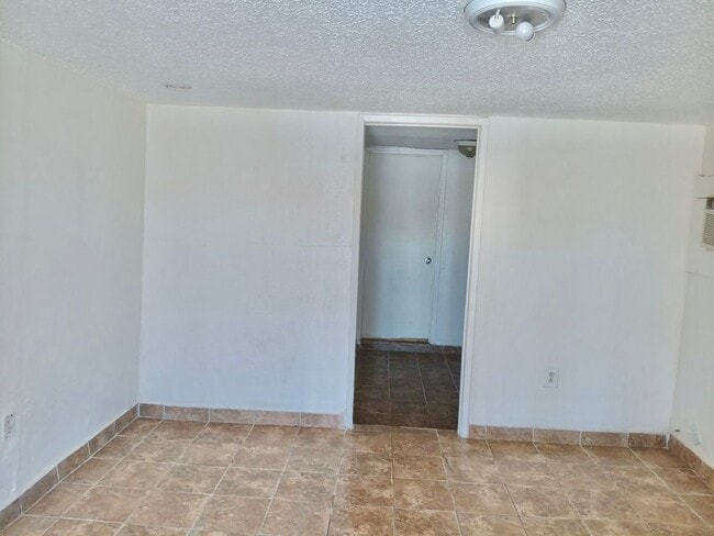 Photo - Well-kept apartment 1 bed/1 bath in McFarland - AVAILABLE NOW!!! Click to schedule a tour