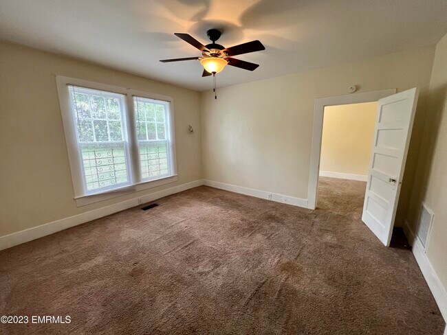 Photo - 3219 23rd Ave