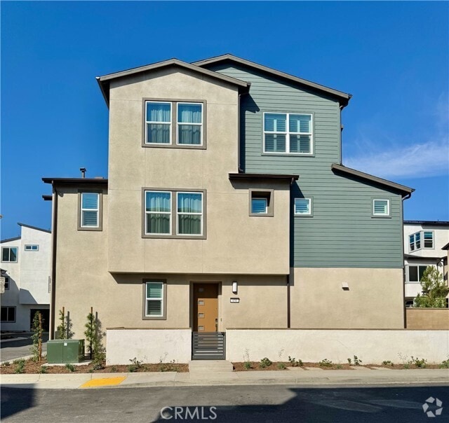 Building Photo - 450 Lobata Rental
