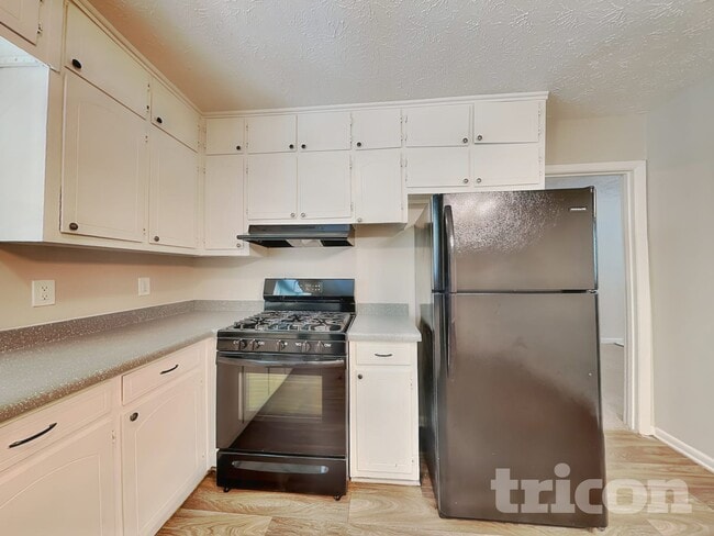 Photo - 4329 Cedar Ridge Trail