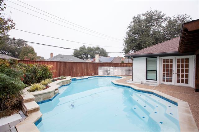 Photo - 16114 Shadybank Dr