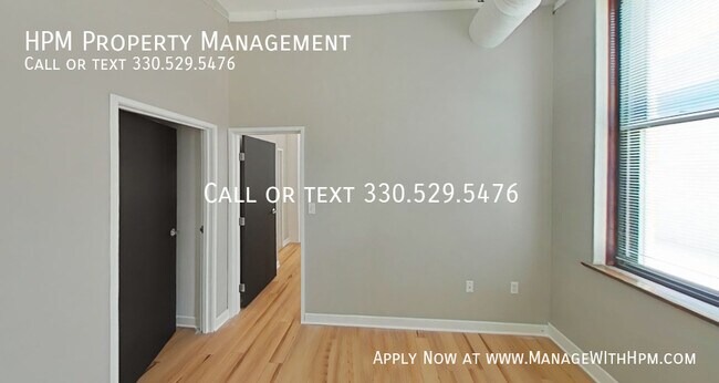 Photo - 1133 W 9th St Unit 203