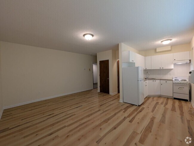 Building Photo - 2018 Commonwealth Ave Rental
