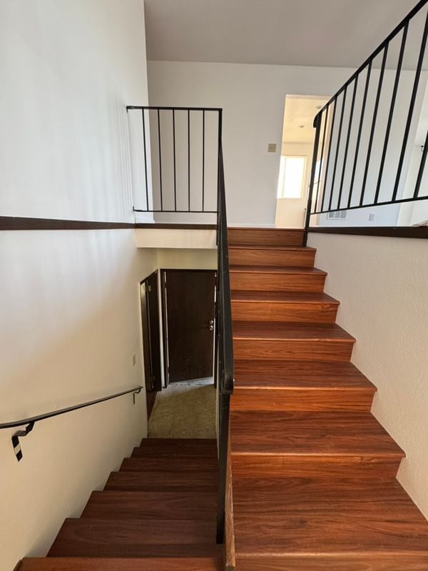 Photo - 142 Morton Dr