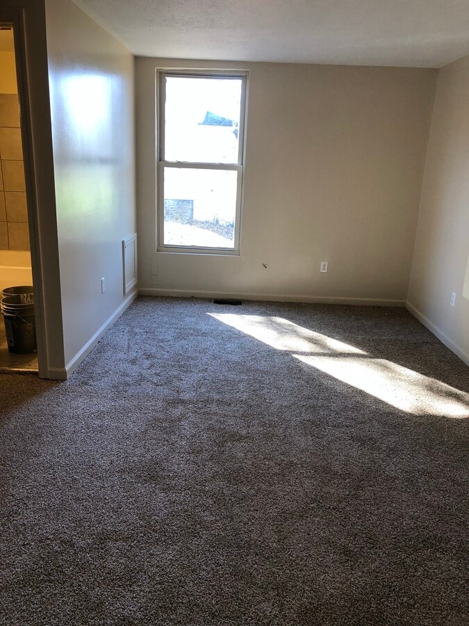 Photo - 269 N Gallatin Ave Unit 2