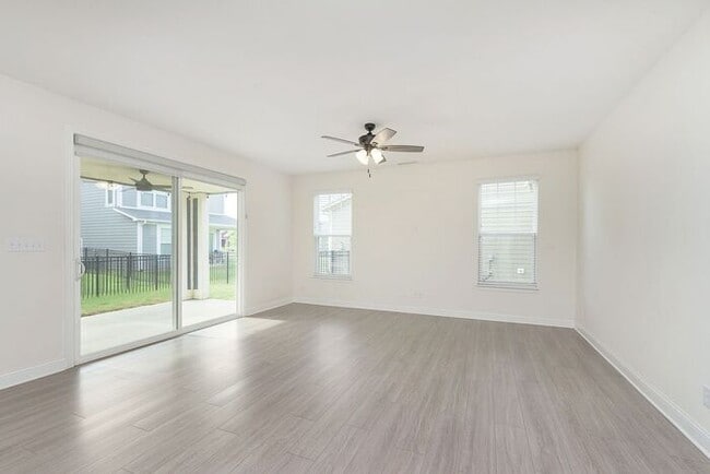 Photo - Beautiful Three Bedroom in Carmel!