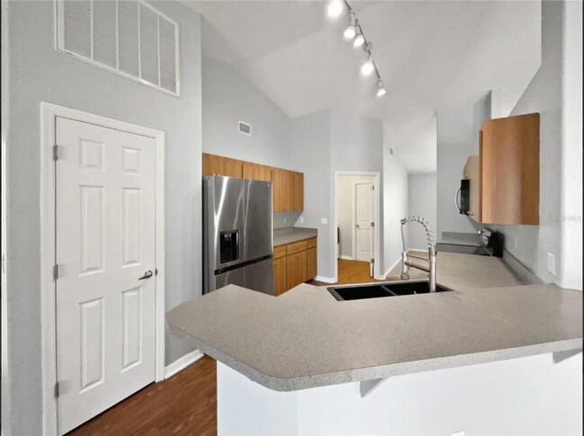 Photo - 7010 Summit Cir