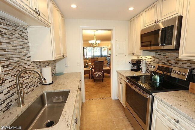 Photo - 820 Ketch Dr Unit 2