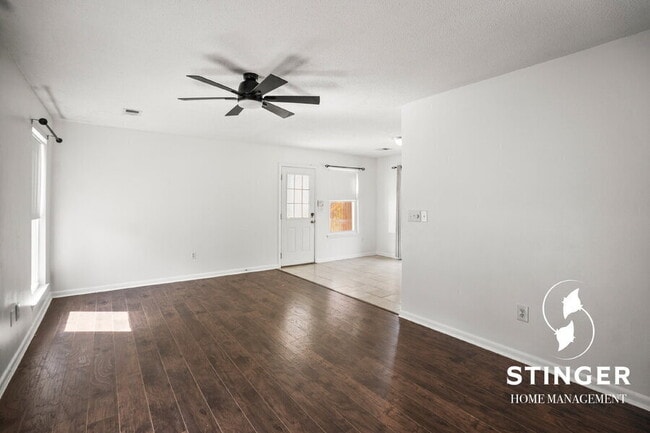 Photo - 1713 Drayton Dr