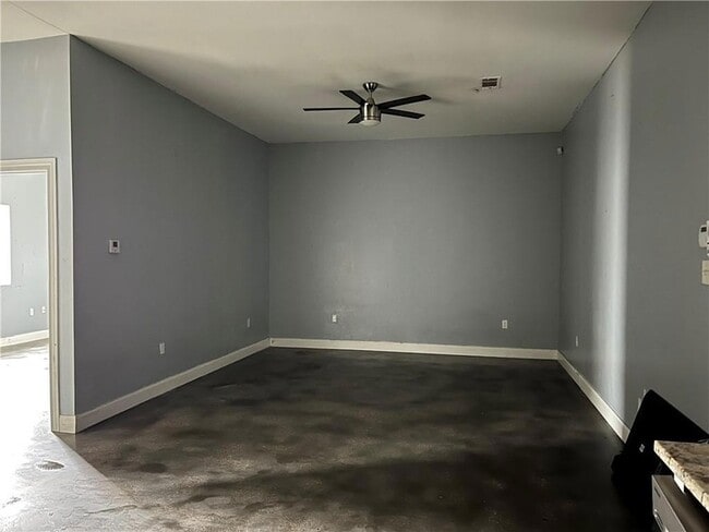 1637 Franklin Ave