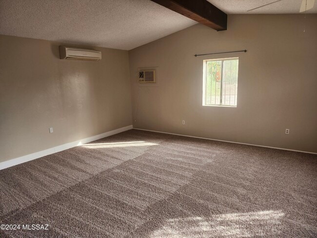 3565 E Calle del Prado