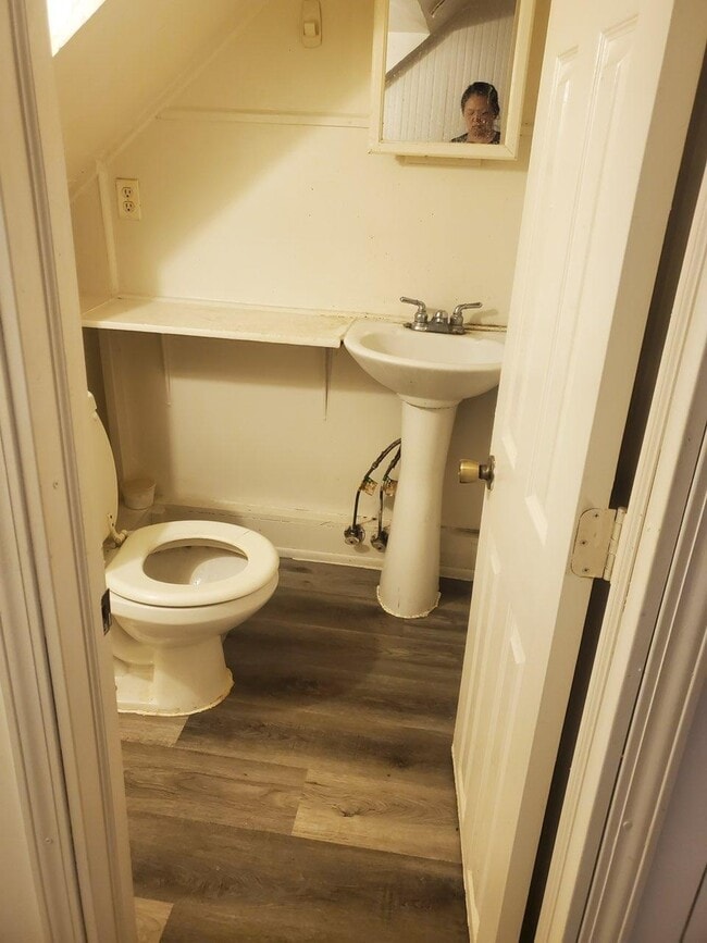 Photo - 2368 Chickasaw St