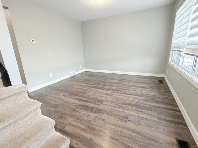 Photo - 225 Queen St Unité 7