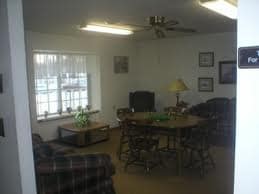 Photo - Les Cheneaux Village Apartments