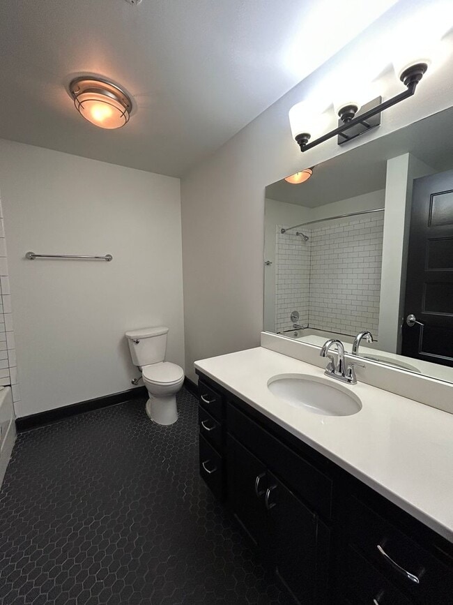 Photo - Sleek Downtown Living with a Modern Edge Unit #202