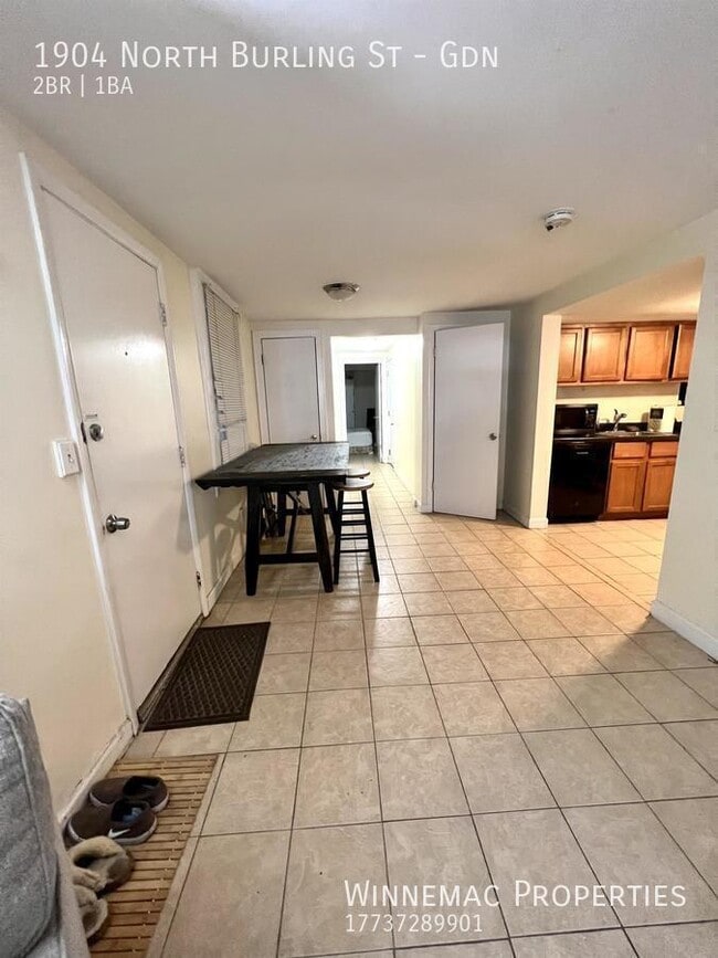 Photo - 1904 N Burling St Unit Gdn
