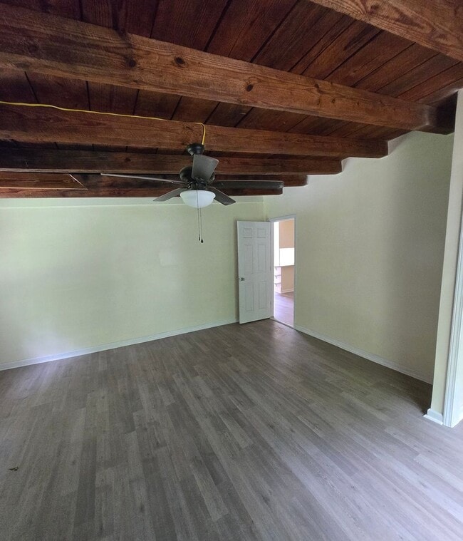 Photo - 209 E 29th St