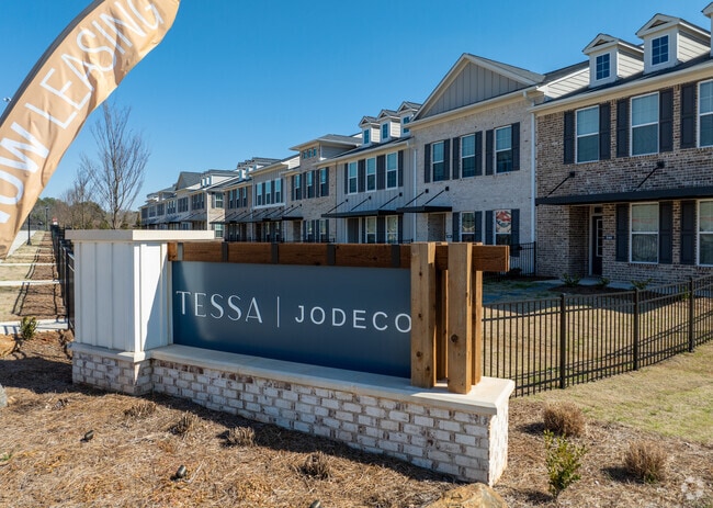 Building Photo - Tessa Jodeco Townhomes