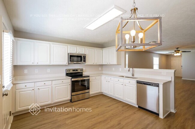 Photo - 2857 Park Knoll Dr