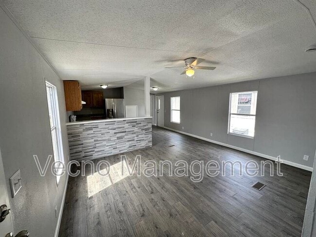 Photo - 13536 Sralla Rd