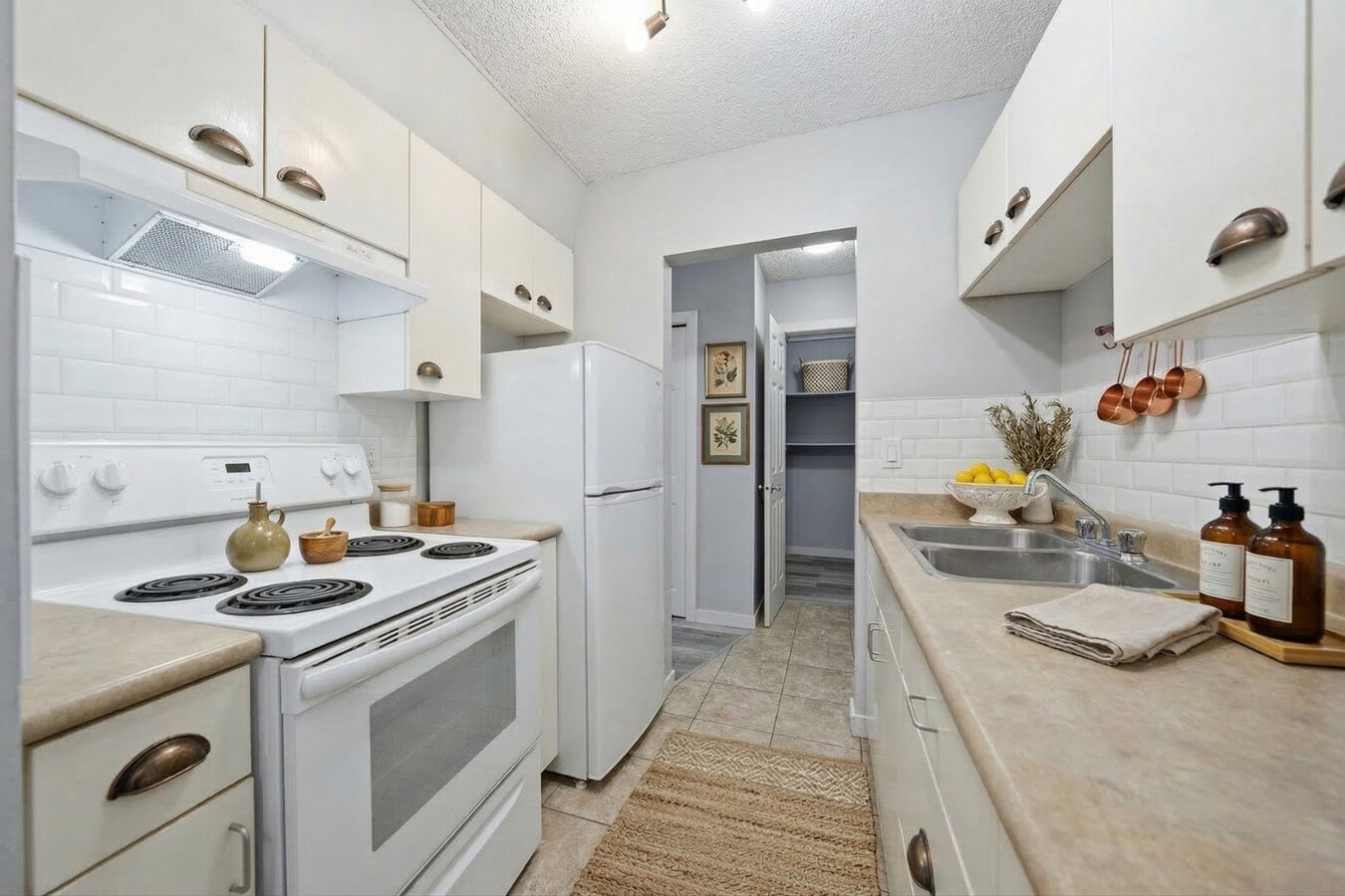 Photo - 205 N Av S