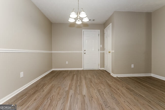 Photo - 1614 Laney Rd